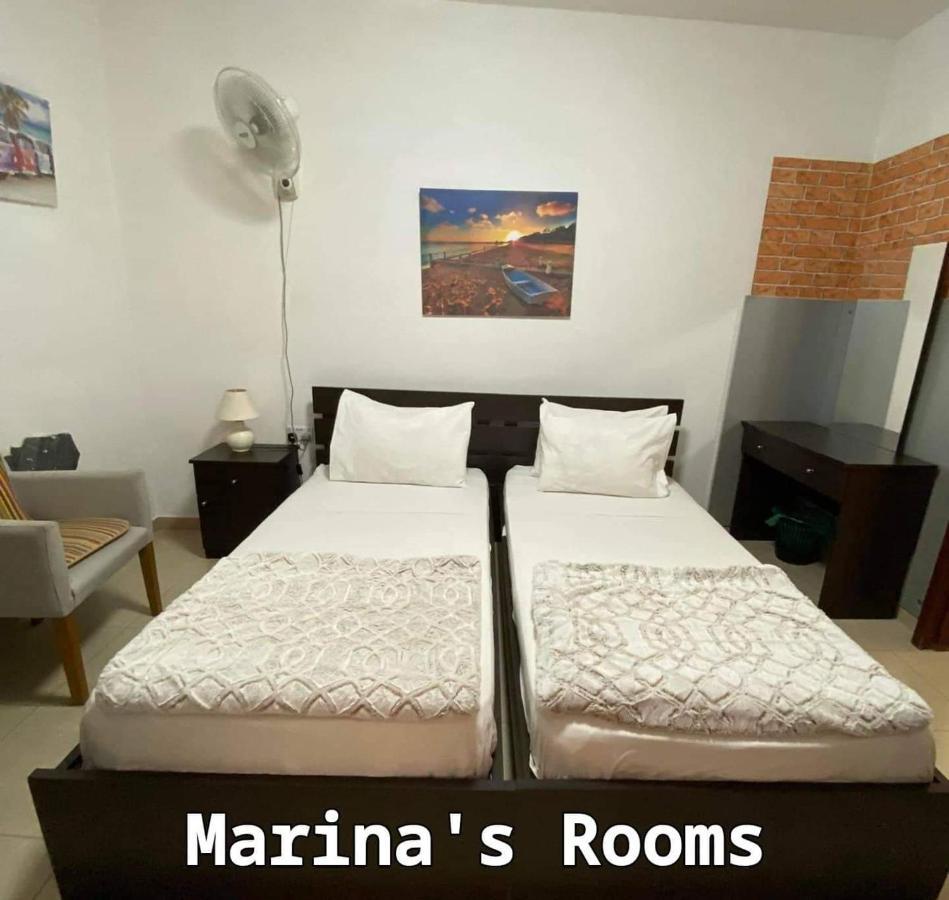 Marina'S Rooms Xrisopolitissa Larnaca Bagian luar foto